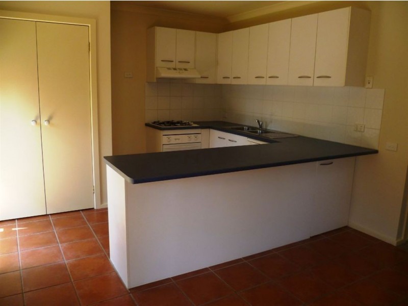 7/2-6 Jerilderie Drive, Berwick VIC 3806