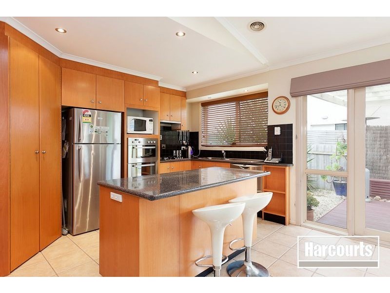 4 Sequoia Ct, Narre Warren South VIC 3805