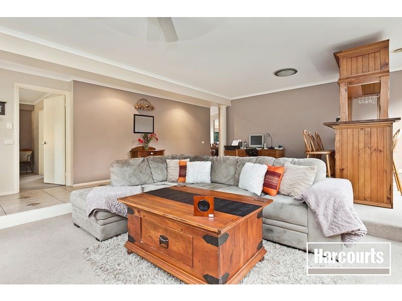 4 Sequoia Ct, Narre Warren South VIC 3805