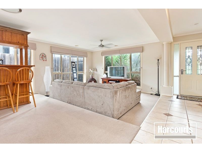 4 Sequoia Ct, Narre Warren South VIC 3805