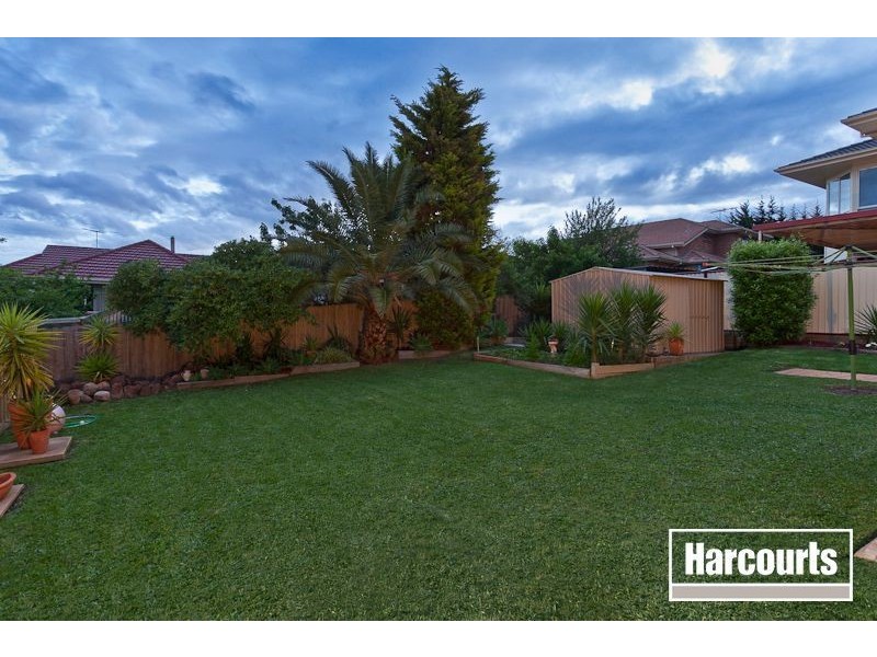 346 James Cook Drive, Endeavour Hills VIC 3802