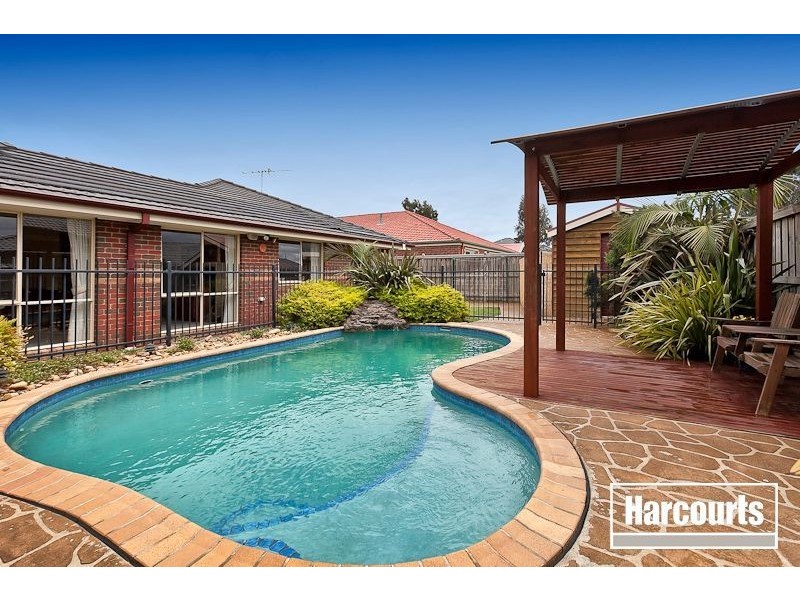 18 Jamieson Way, Berwick VIC 3806