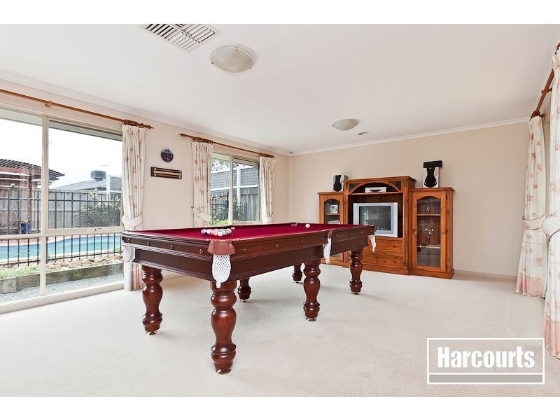 18 Jamieson Way, Berwick VIC 3806