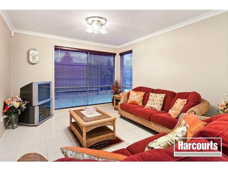 35 Ellen Road, Narre Warren South VIC 3805