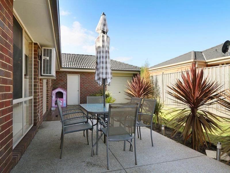 9 Jack William Way, Berwick VIC 3806