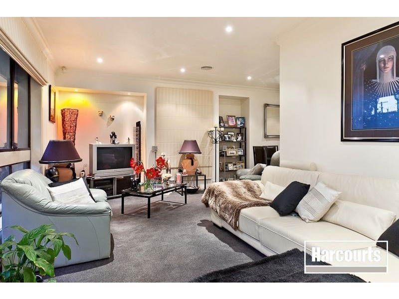 5 Patricia Court, Berwick VIC 3806