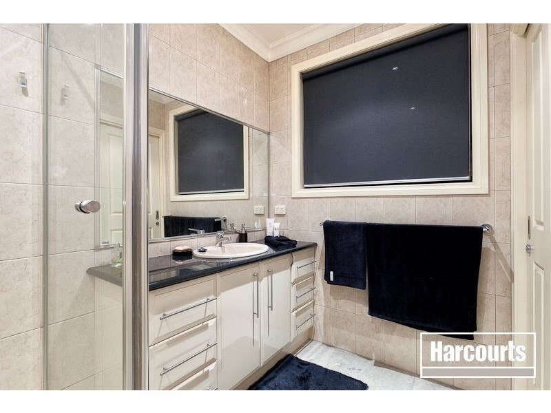 5 Patricia Court, Berwick VIC 3806