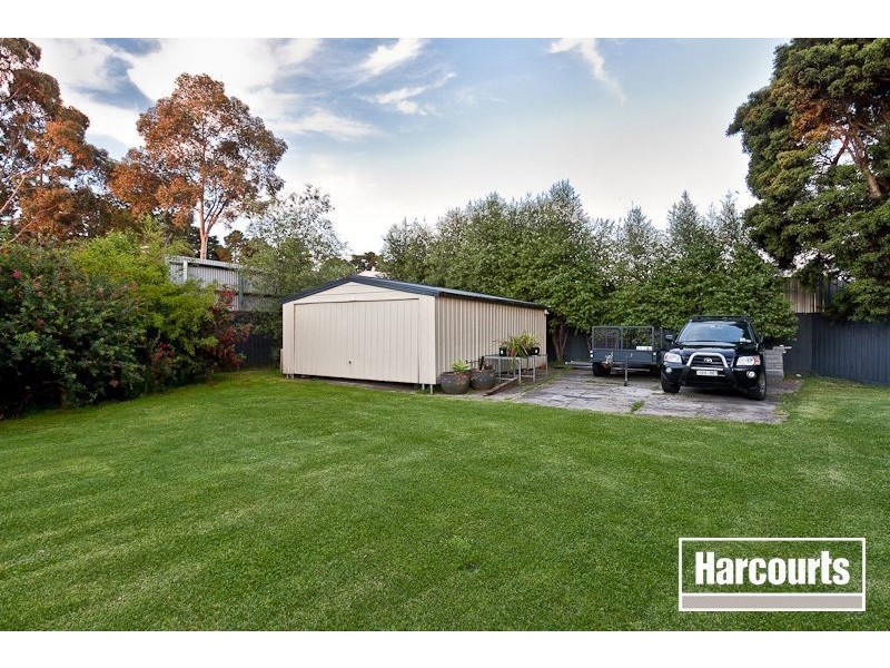 5 Patricia Court, Berwick VIC 3806
