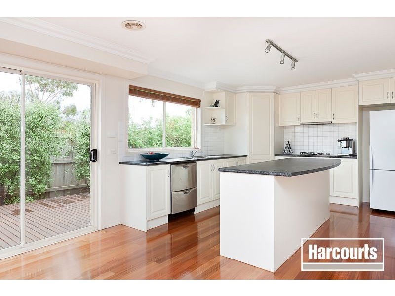 19 Jamieson Way, Berwick VIC 3806