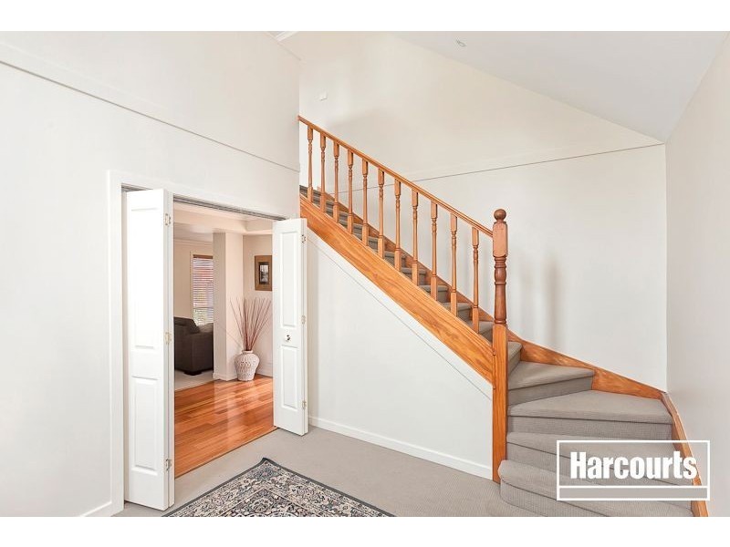 19 Jamieson Way, Berwick VIC 3806