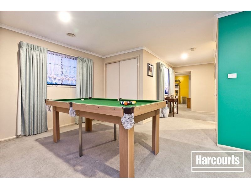 19 Scenic Drive, Beaconsfield VIC 3807