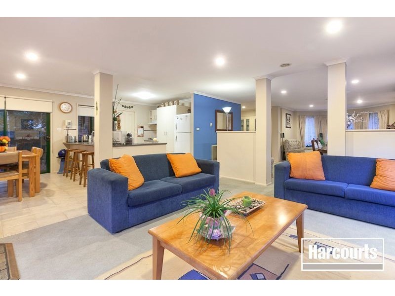 19 Scenic Drive, Beaconsfield VIC 3807