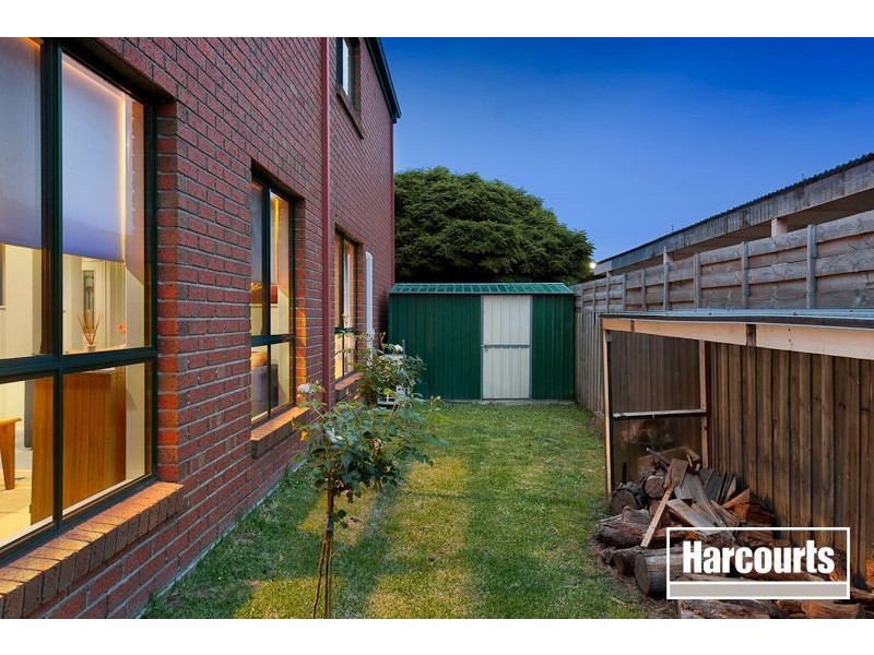 19 Scenic Drive, Beaconsfield VIC 3807