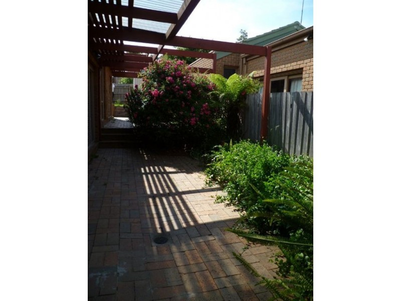 19B Yate Mews, Berwick VIC 3806