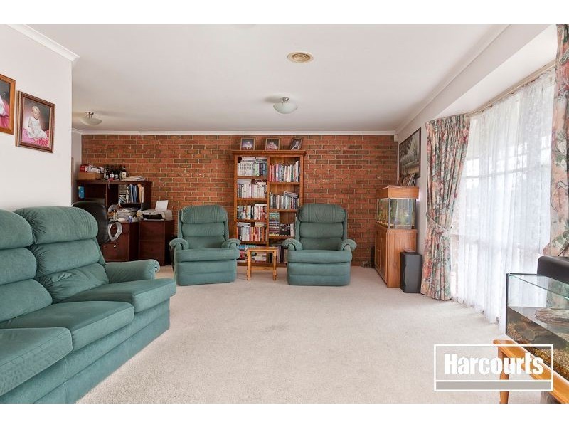 116 Avebury Drive, Berwick VIC 3806