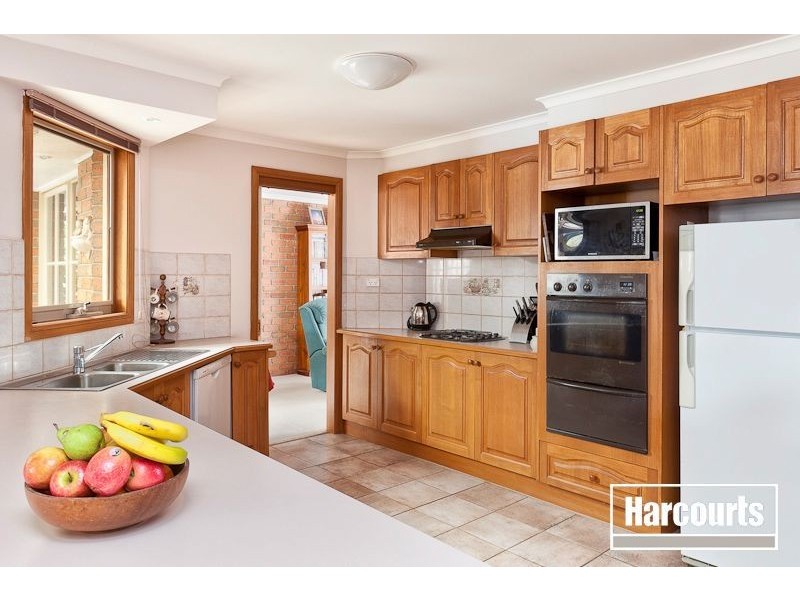 116 Avebury Drive, Berwick VIC 3806