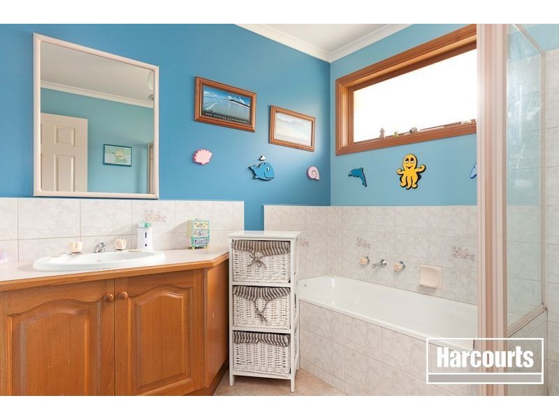 116 Avebury Drive, Berwick VIC 3806