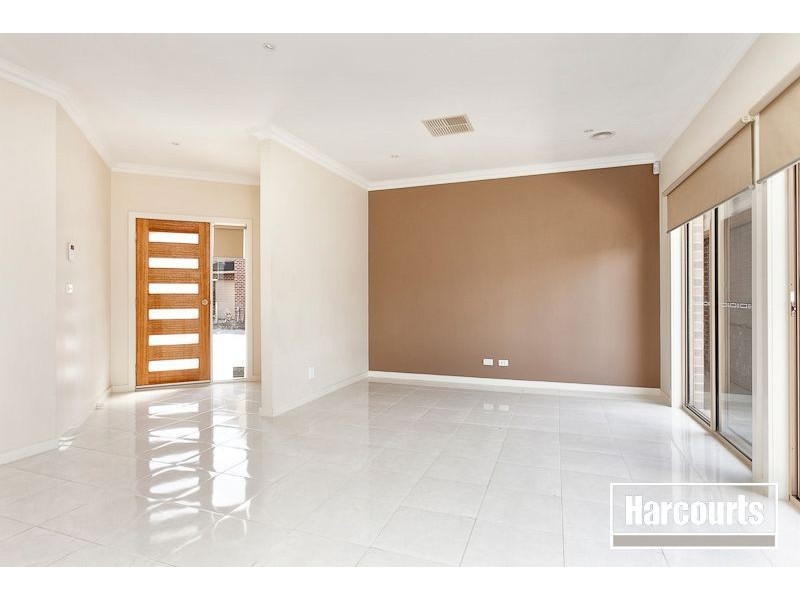 8/77-79 Frawley Road, Hallam VIC 3803