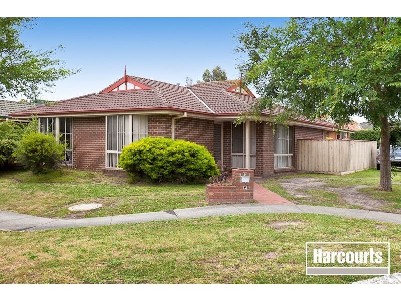 12 Tambo Way, Berwick VIC 3806