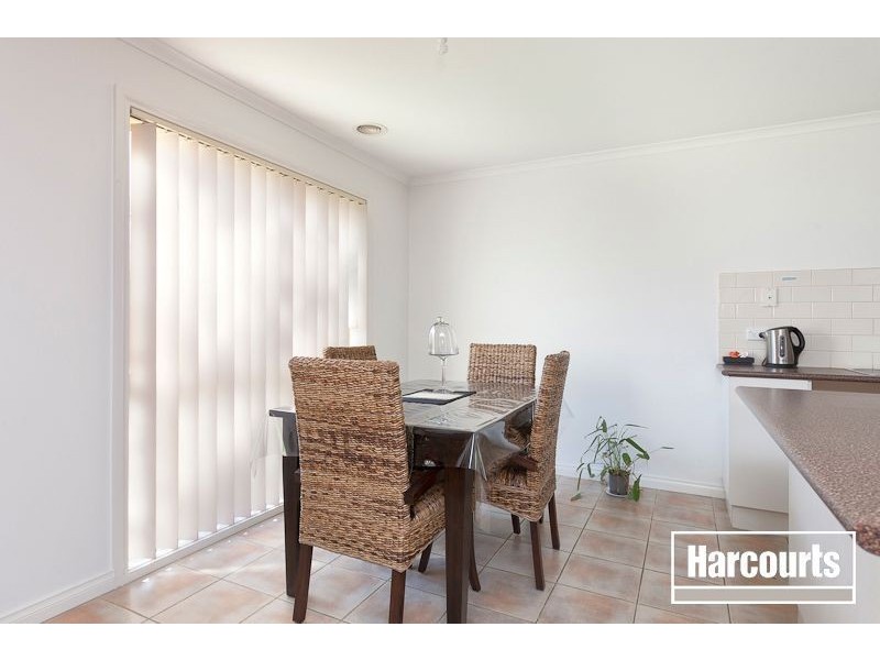 5 Normanton Place, Berwick VIC 3806