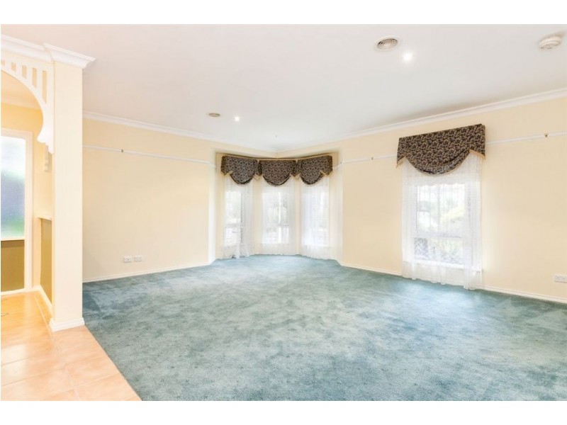 5 Lomandra Court, Narre Warren South VIC 3805