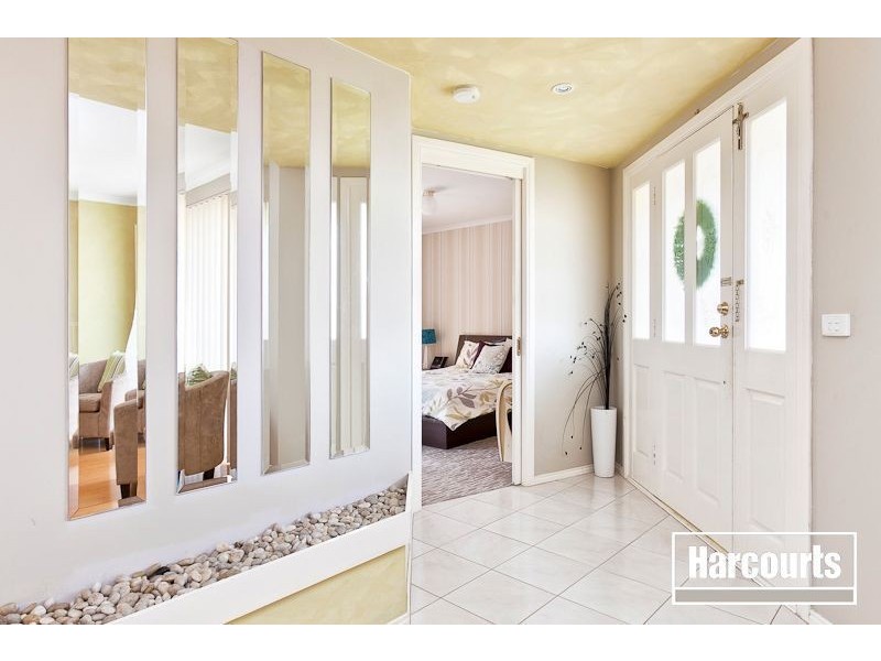 12 Sasha Court, Hallam VIC 3803