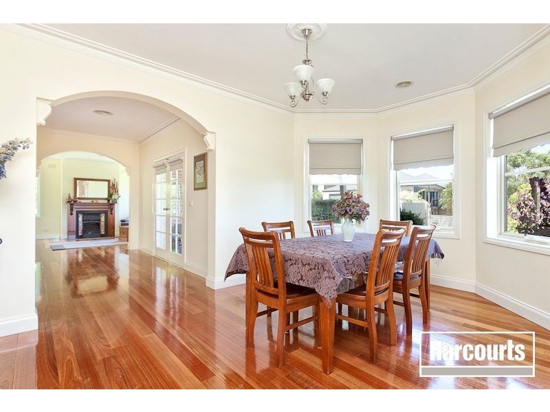 1 Temora Rise, Berwick VIC 3806