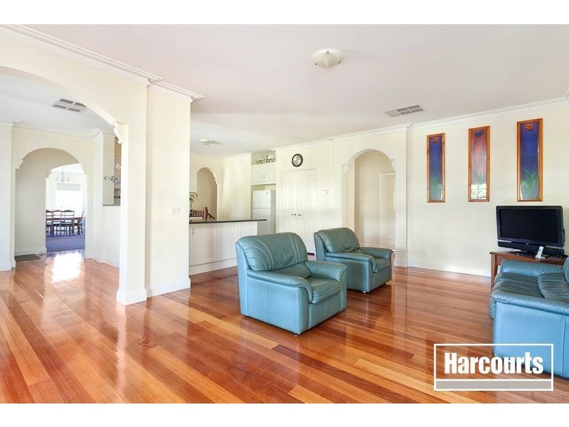 1 Temora Rise, Berwick VIC 3806
