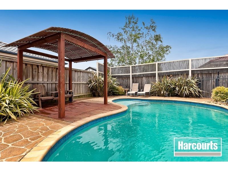 18 Jamieson Way, Berwick VIC 3806