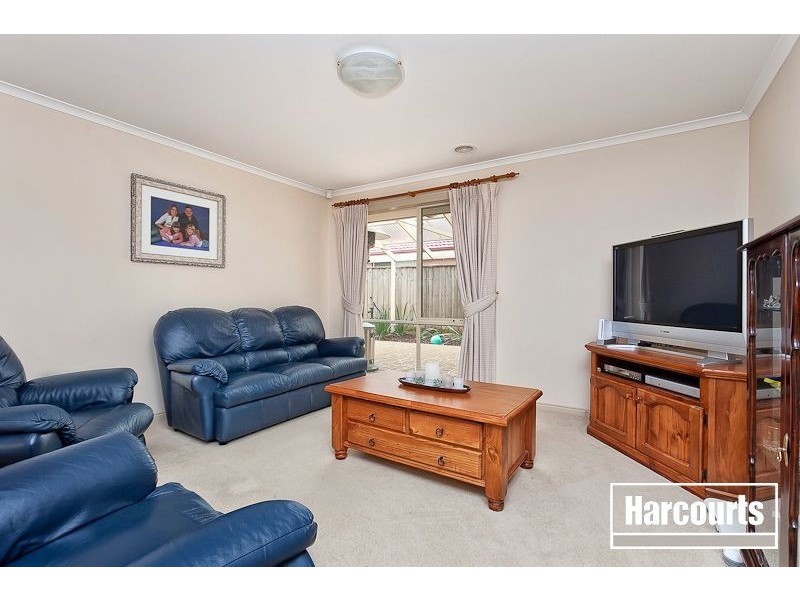 18 Jamieson Way, Berwick VIC 3806