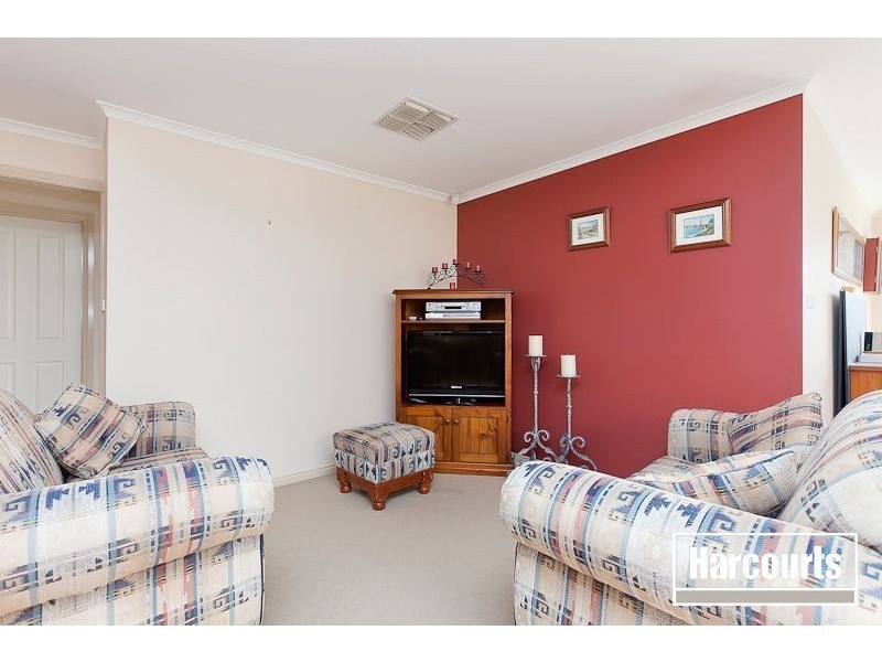 18 Jamieson Way, Berwick VIC 3806