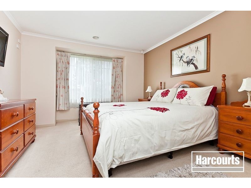 18 Jamieson Way, Berwick VIC 3806
