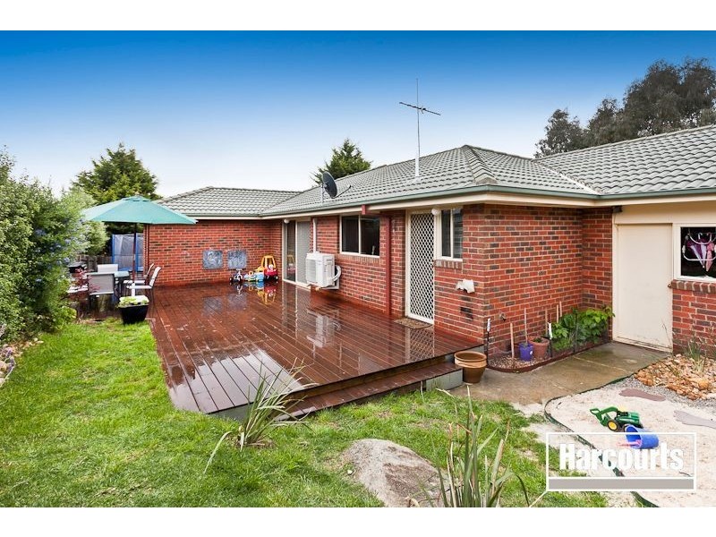 5 Garden Court, Berwick VIC 3806