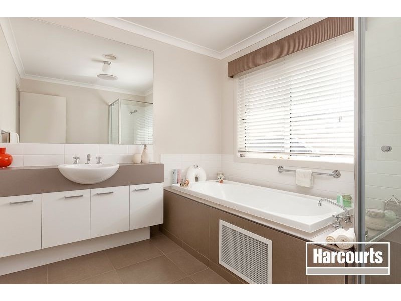 53 Premier Drive, Berwick VIC 3806