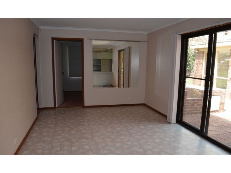 9 Harwood Court, Berwick VIC 3806