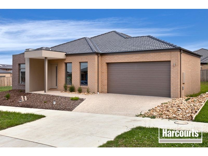 17 Still Water Way, Officer VIC 3809