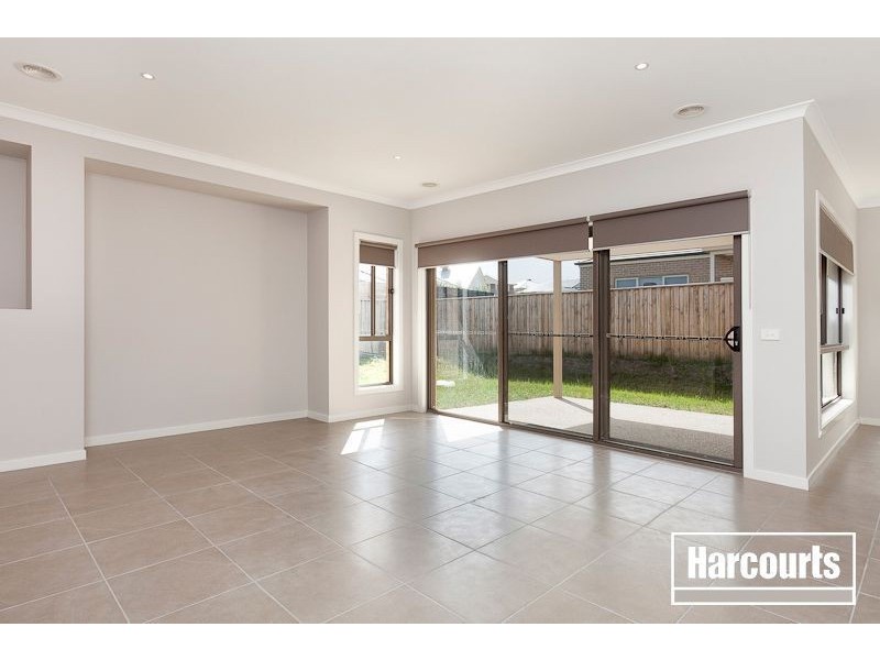 17 Still Water Way, Officer VIC 3809