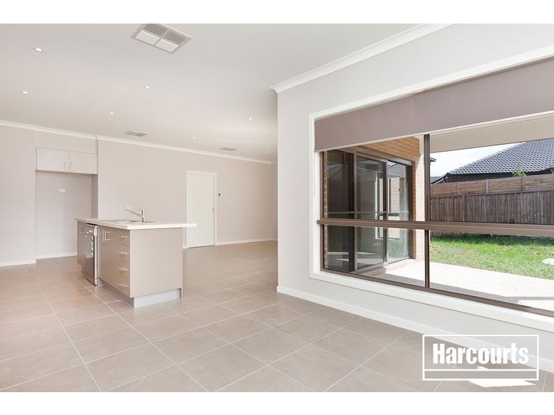 17 Still Water Way, Officer VIC 3809