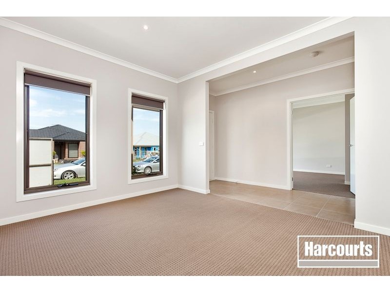 17 Still Water Way, Officer VIC 3809