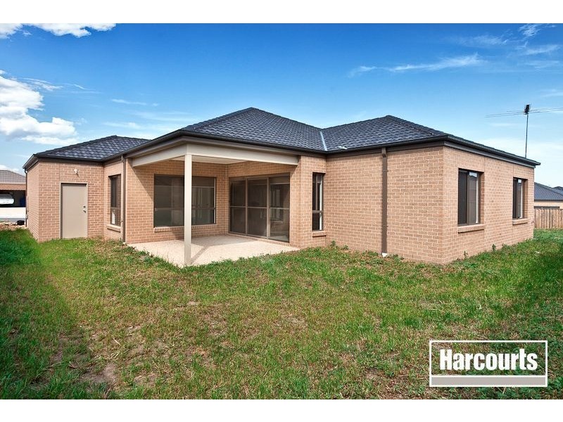 17 Still Water Way, Officer VIC 3809