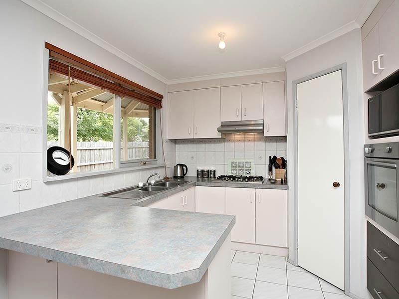 29 Allunga Parade, Berwick VIC 3806