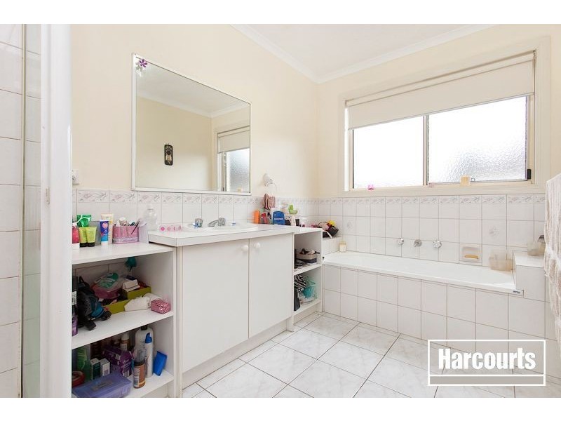 3/1 Daniher Close, Berwick VIC 3806