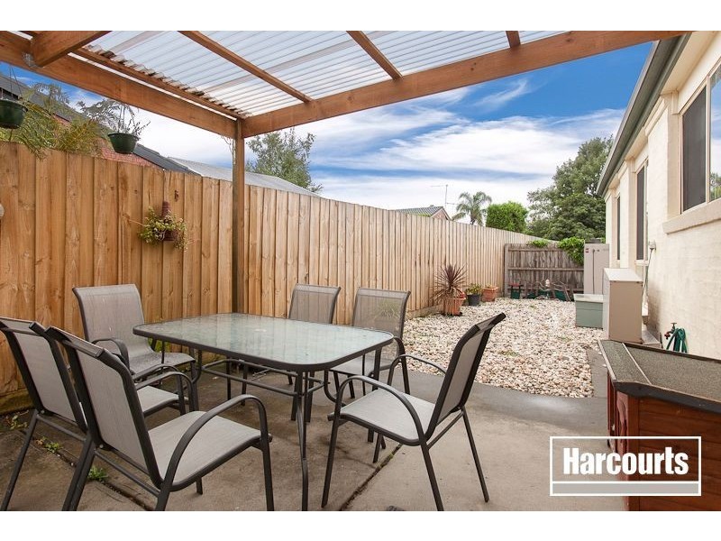 3/1 Daniher Close, Berwick VIC 3806