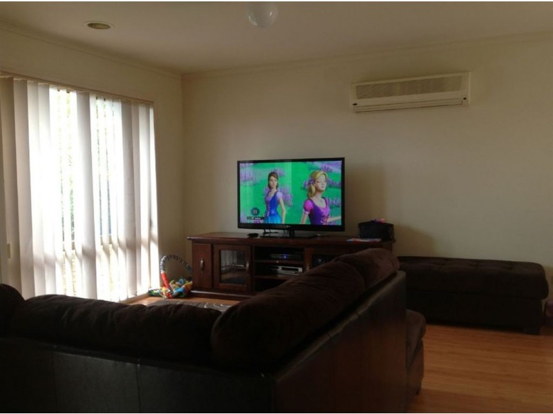 26 Balmaceda Court, Berwick VIC 3806