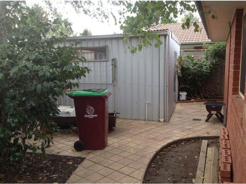 26 Balmaceda Court, Berwick VIC 3806