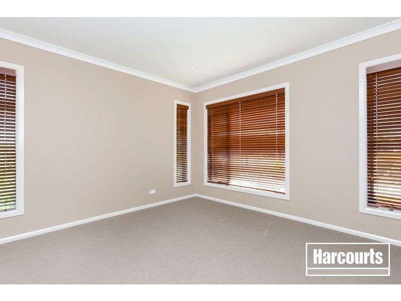 18 Arena Parade, Officer VIC 3809