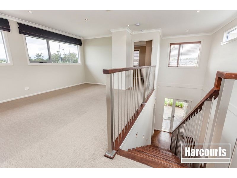 18 Arena Parade, Officer VIC 3809