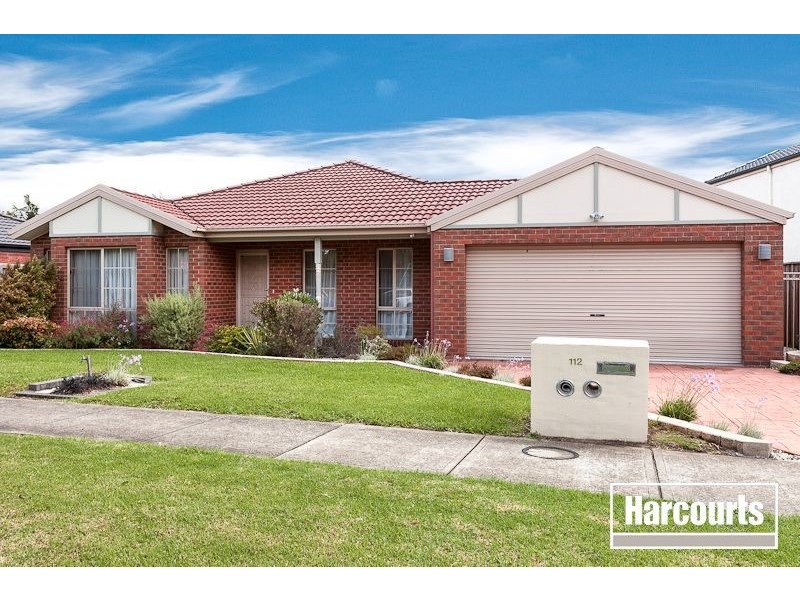 112 Bemersyde Drive, Berwick VIC 3806