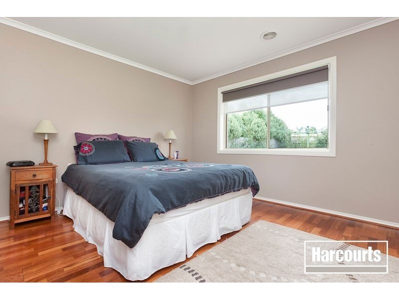 12 Balmaceda Court, Berwick VIC 3806