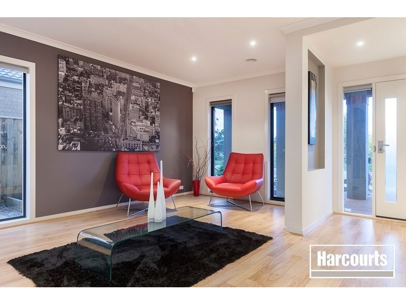 21 Premier Drive, Berwick VIC 3806